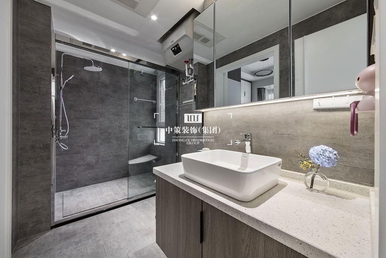 中策设计师爆改秒变大平层 中策设计师爆改秒变大平层