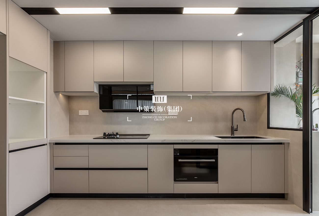 1774232618484031.jpg 沈旭娜-周珊-白马御府-27.jpg